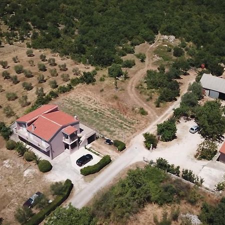 Apartman Susic Apartment Policnik Bagian luar foto