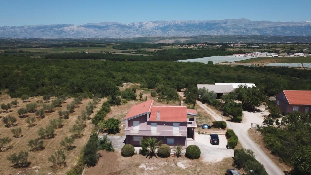 Apartman Susic Apartment Policnik Bagian luar foto