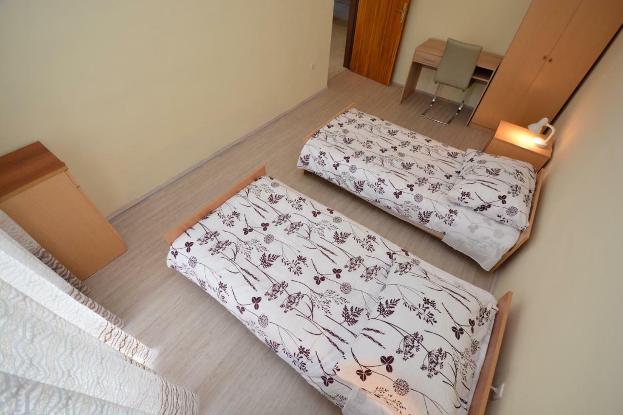 Apartman Susic Apartment Policnik Bagian luar foto