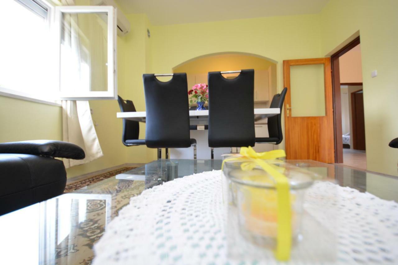 Apartman Susic Apartment Policnik Bagian luar foto